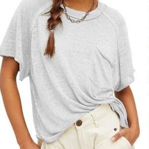 NWOT!! Aiopr Women's Short Sleeve, Loose Fit Crewneck, Oversized Casual Pocket T